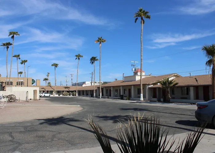 Hotel El Rancho 2*